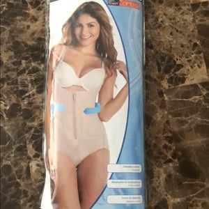Girdle- shape wear